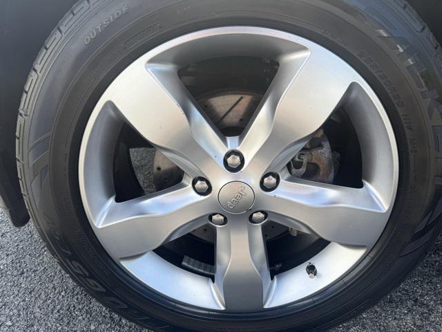 used 2012 Jeep Grand Cherokee car, priced at $7,976