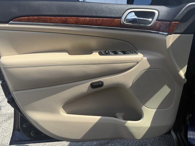 used 2012 Jeep Grand Cherokee car, priced at $7,976