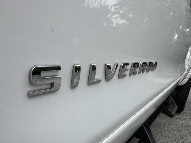 used 2015 Chevrolet Silverado 1500 car, priced at $19,976