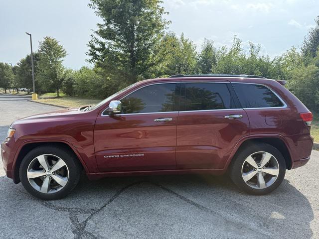 used 2015 Jeep Grand Cherokee car, priced at $16,776