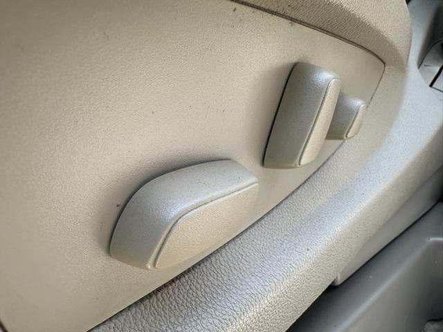 used 2015 GMC Yukon car, priced at $22,976