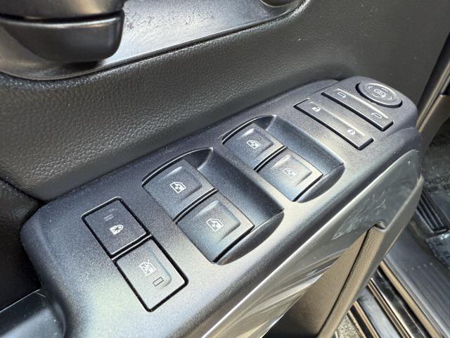 used 2015 Chevrolet Silverado 1500 car, priced at $16,976