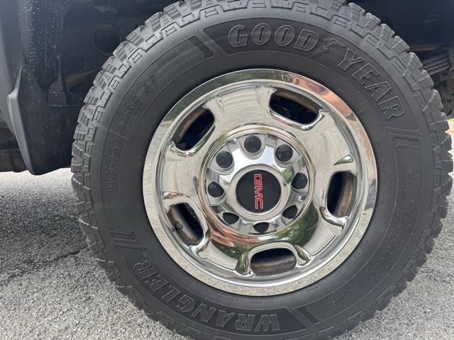 used 2016 GMC Sierra 2500 car, priced at $22,976