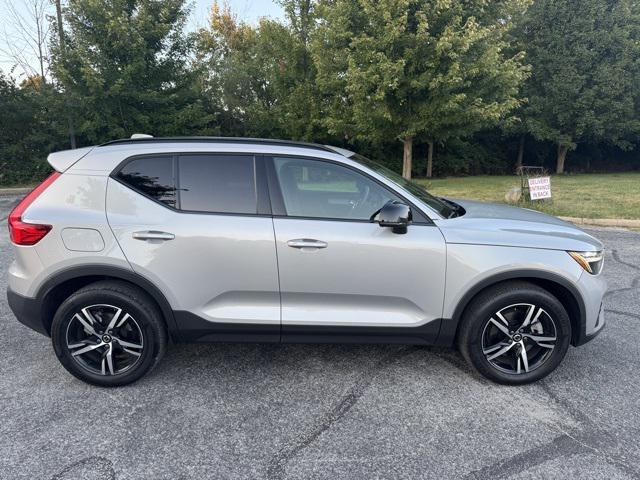 used 2024 Volvo XC40 car, priced at $25,776