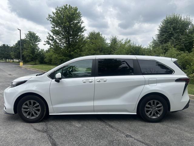used 2022 Toyota Sienna car, priced at $34,776