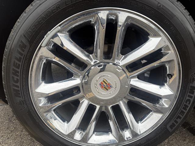 used 2012 Cadillac Escalade car, priced at $12,676