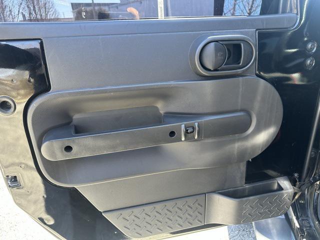 used 2010 Jeep Wrangler Unlimited car, priced at $13,477