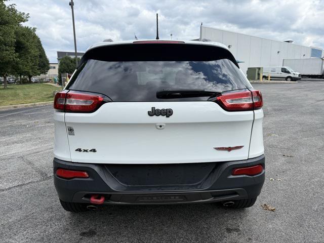 used 2015 Jeep Cherokee car, priced at $10,976