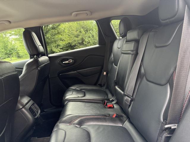 used 2015 Jeep Cherokee car, priced at $10,976