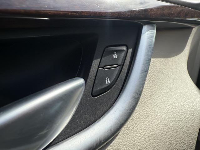 used 2014 Cadillac XTS car, priced at $14,476