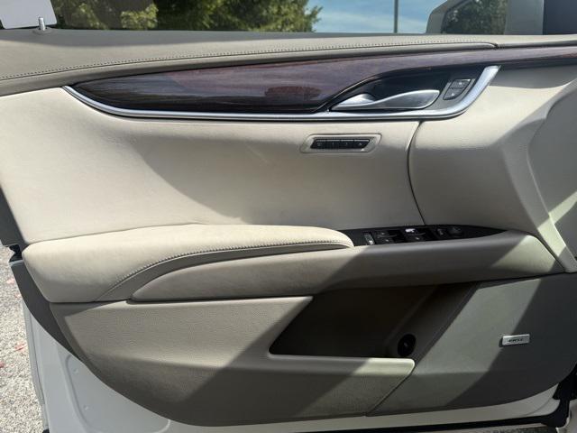 used 2014 Cadillac XTS car, priced at $14,476