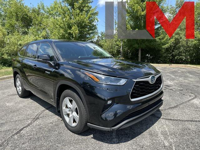 used 2021 Toyota Highlander Hybrid car, priced at $26,776