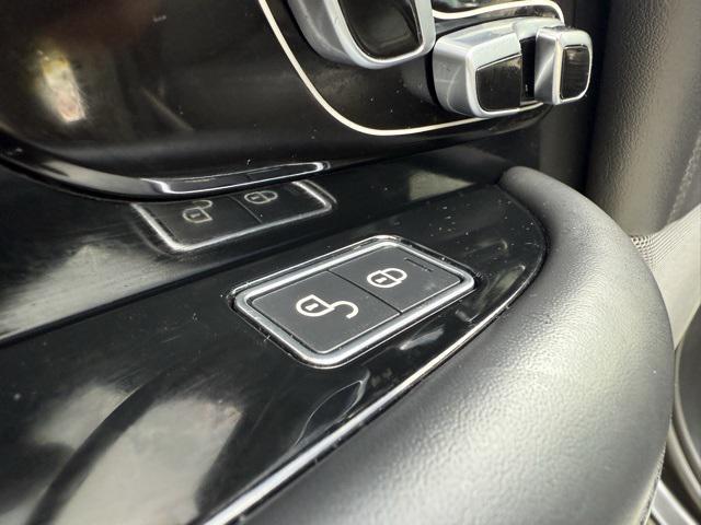 used 2019 Land Rover Range Rover car, priced at $34,776