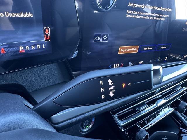 new 2026 Chevrolet Traverse car