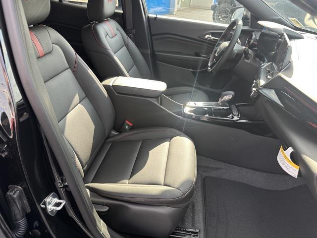 new 2025 Chevrolet Trax car