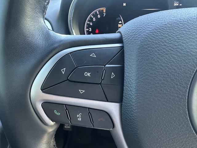 used 2022 Jeep Grand Cherokee car, priced at $30,360