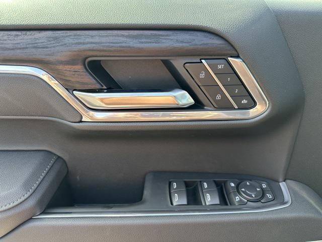 new 2025 GMC Sierra 1500 car, priced at $62,825