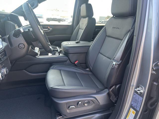 new 2025 GMC Yukon car, priced at $85,215