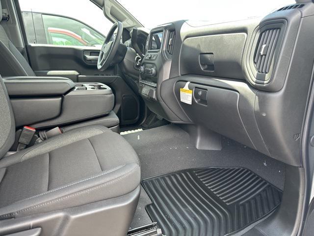 new 2025 Chevrolet Silverado 1500 car, priced at $48,645