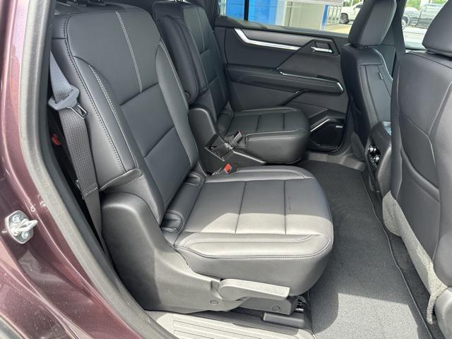 new 2025 GMC Acadia car, priced at $50,865