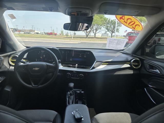 used 2024 Chevrolet Trax car, priced at $22,408