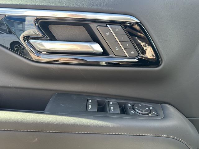 new 2025 Chevrolet Tahoe car, priced at $70,680