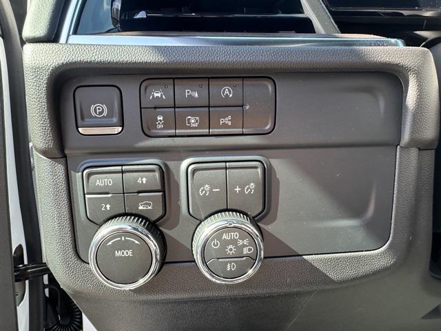new 2025 Chevrolet Tahoe car, priced at $70,680