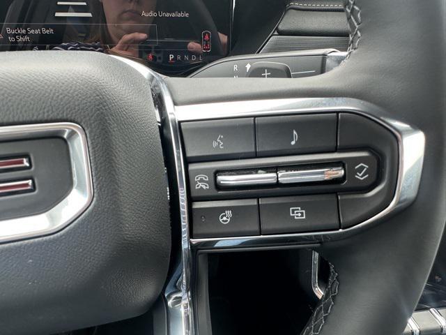 new 2025 GMC Acadia car, priced at $50,370