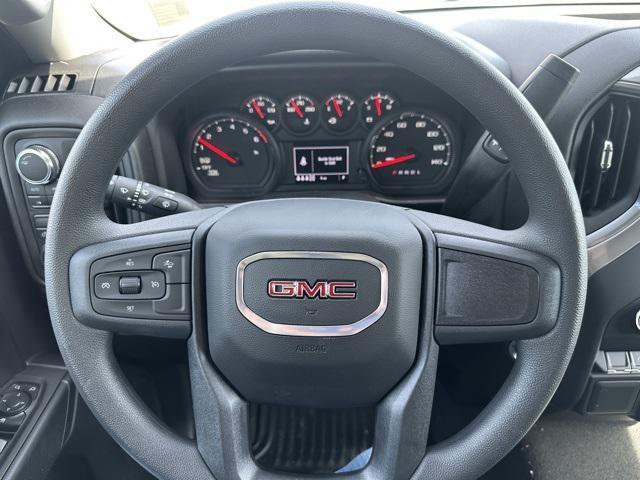 new 2025 GMC Sierra 1500 car, priced at $47,395