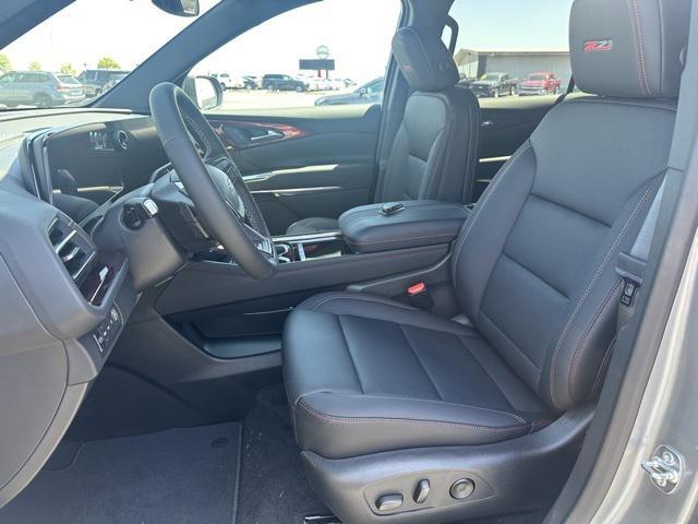 new 2025 Chevrolet Traverse car, priced at $49,735