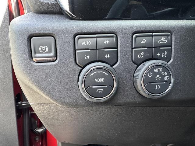 new 2025 Chevrolet Silverado 1500 car, priced at $61,730
