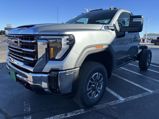 new 2025 GMC Sierra 3500 car, priced at $57,763