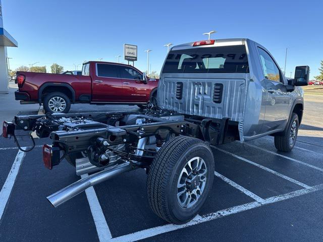 new 2025 GMC Sierra 3500 car, priced at $57,763