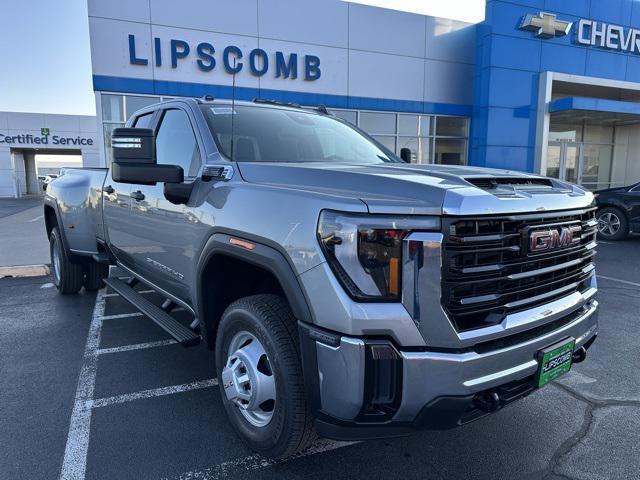 new 2025 GMC Sierra 3500 car, priced at $58,915