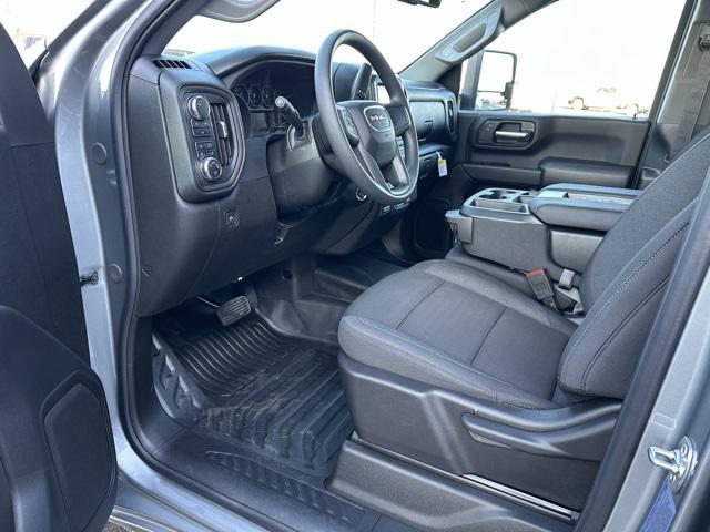 new 2025 GMC Sierra 3500 car, priced at $58,915