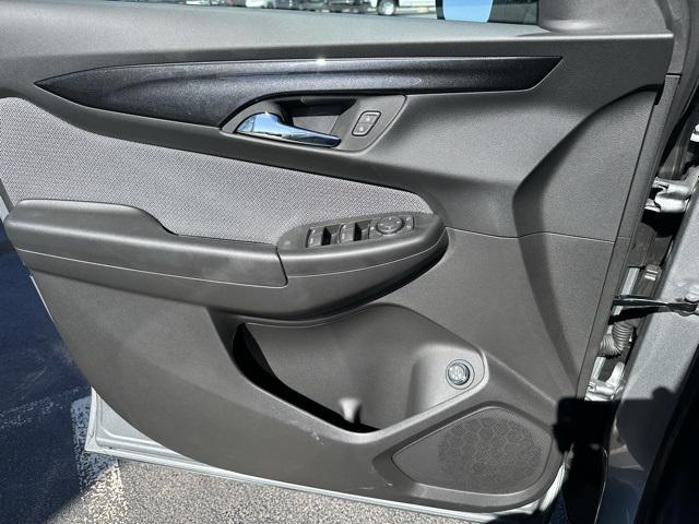 new 2025 Chevrolet TrailBlazer car, priced at $28,615