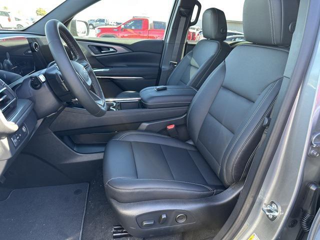 new 2026 Chevrolet Traverse car