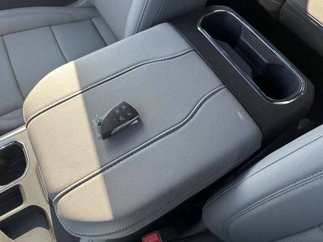 new 2025 GMC Sierra 1500 car, priced at $63,175