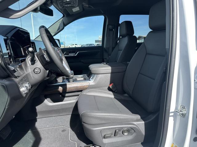 new 2025 GMC Sierra 1500 car, priced at $62,330