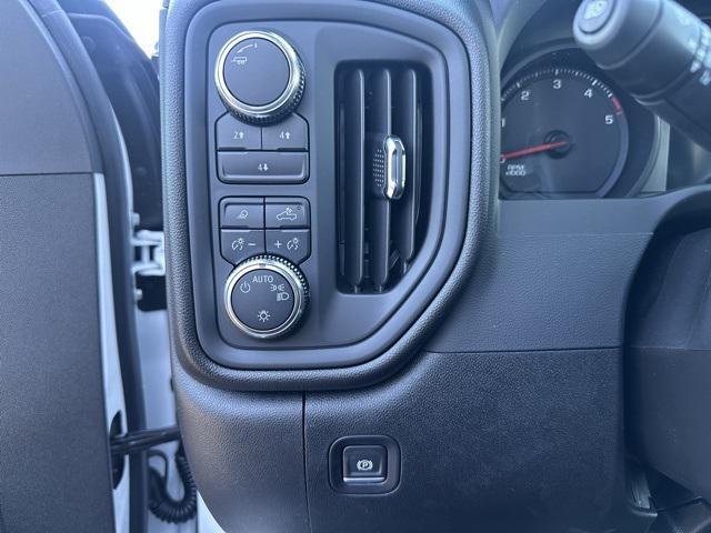 new 2025 GMC Sierra 2500 car, priced at $65,305