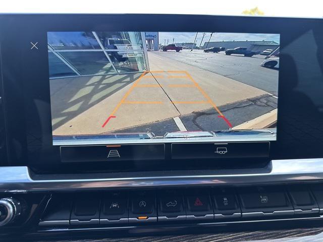 used 2023 GMC Sierra 1500 car, priced at $42,440