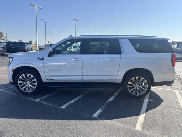 used 2022 GMC Yukon XL car, priced at $49,736