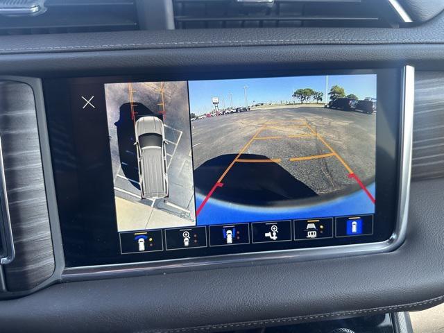 used 2022 GMC Yukon XL car, priced at $49,736