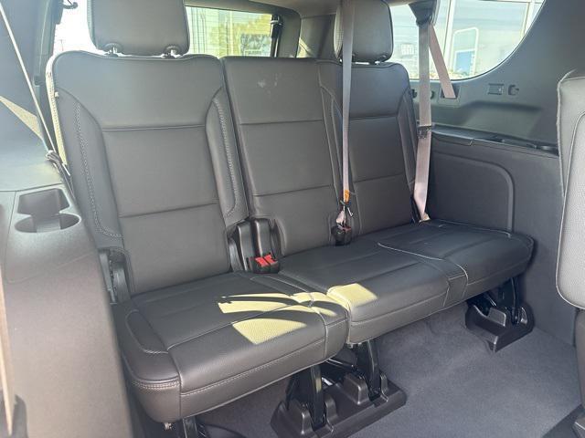 used 2022 GMC Yukon XL car, priced at $49,736