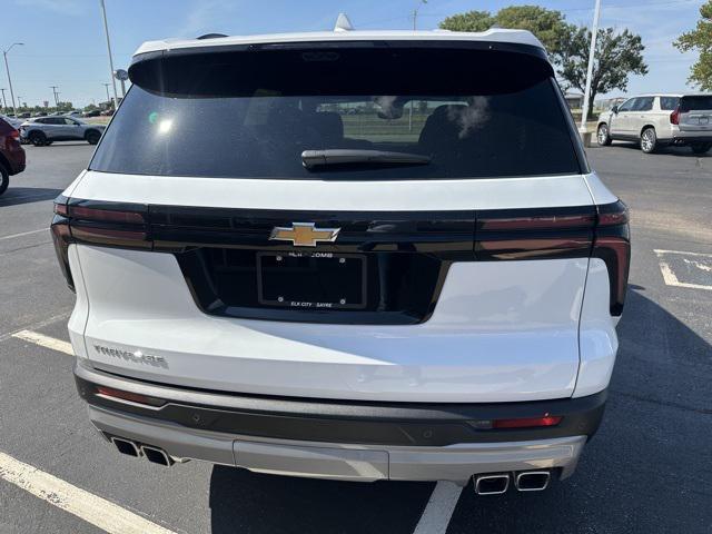 new 2026 Chevrolet Traverse car, priced at $43,525