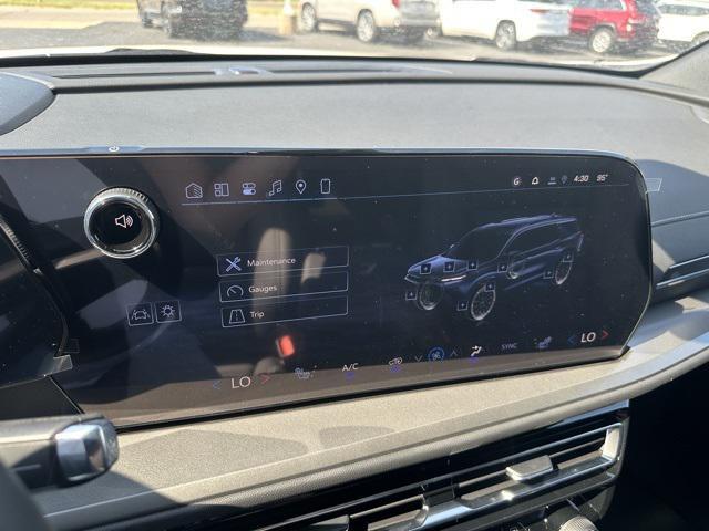 new 2026 Chevrolet Traverse car, priced at $43,525