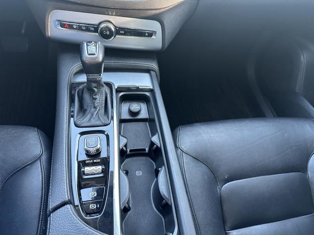 used 2018 Volvo XC90 car, priced at $18,440