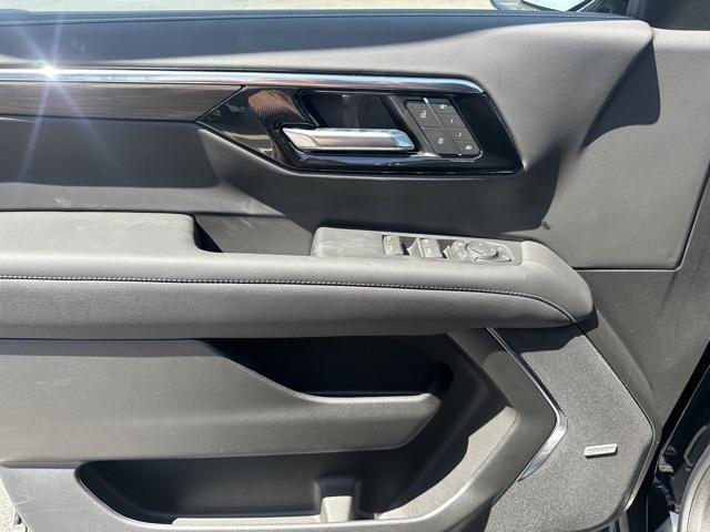 new 2025 Chevrolet Tahoe car, priced at $83,305