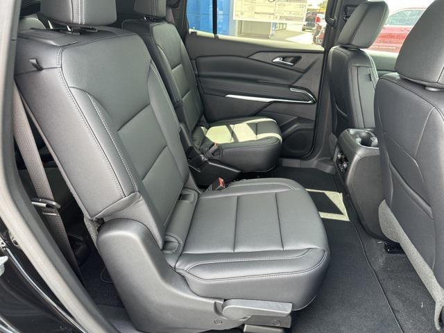 new 2026 Chevrolet Traverse car, priced at $47,245