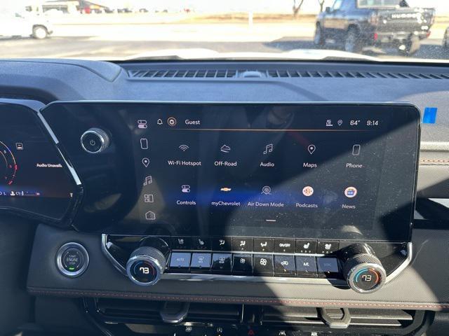 new 2025 Chevrolet Colorado car